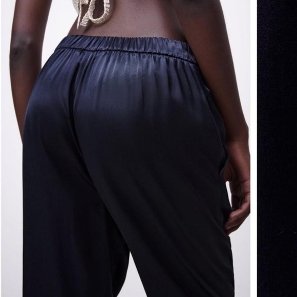 NWT, ZARA SATIN EFFECT PLEATED PANTS, M - Picture 3 of 3